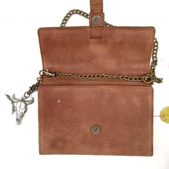 Reworked Patricia Nash Studded Italian Leather Bag w/ Brass Chain Strap & Charm - Picture 12 of 16